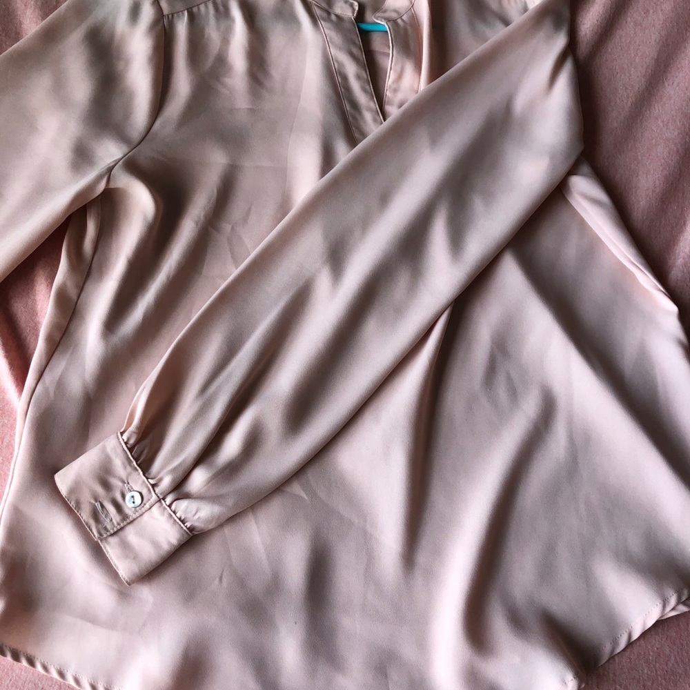 Blouse - Picture 2 of 6